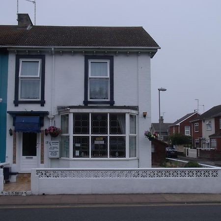 Beacharbour Guest House Great Yarmouth Exteriör bild